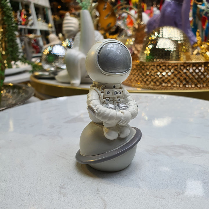 Mini Astronauta Sentado