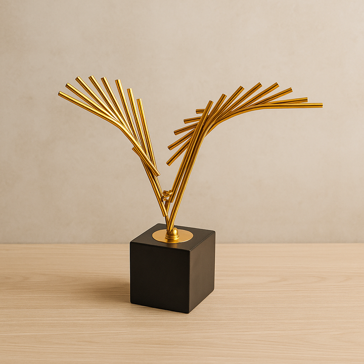 Gaviota Abstracta color dorado