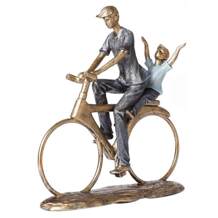 Familia padre e hijo en bicicleta