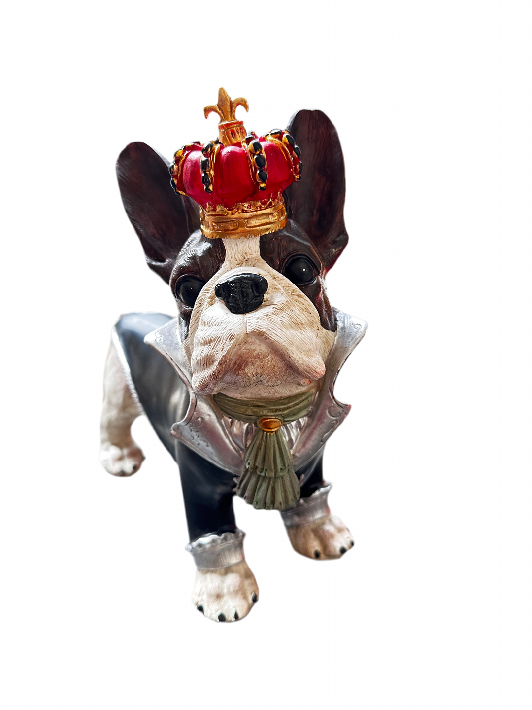 Perro bulldog francés con corona y traje