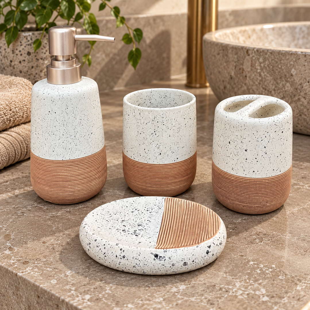 Accesorios de baño blanco jaspeado y terracota — detalle