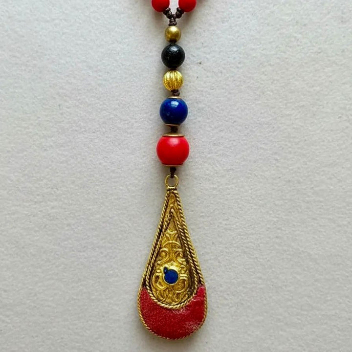 Collar Aria color rojo