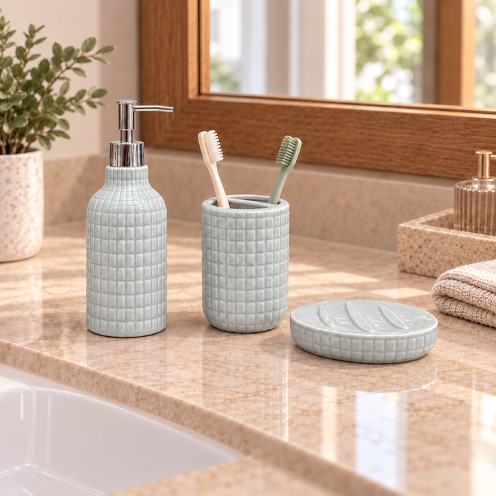 Accesorios de baño gris piedra con relieve cuadriculado CASONA DECO 
