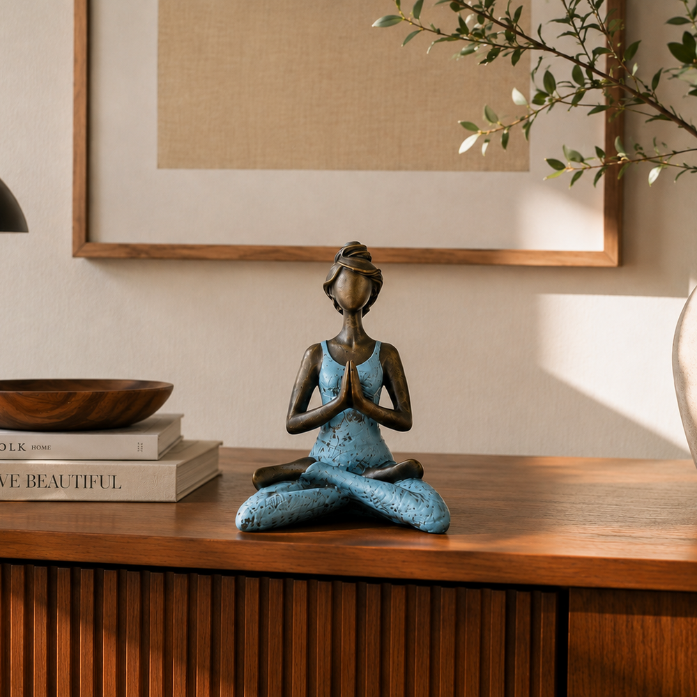 Adorno Mujer en posición de yoga CASNA DECO 