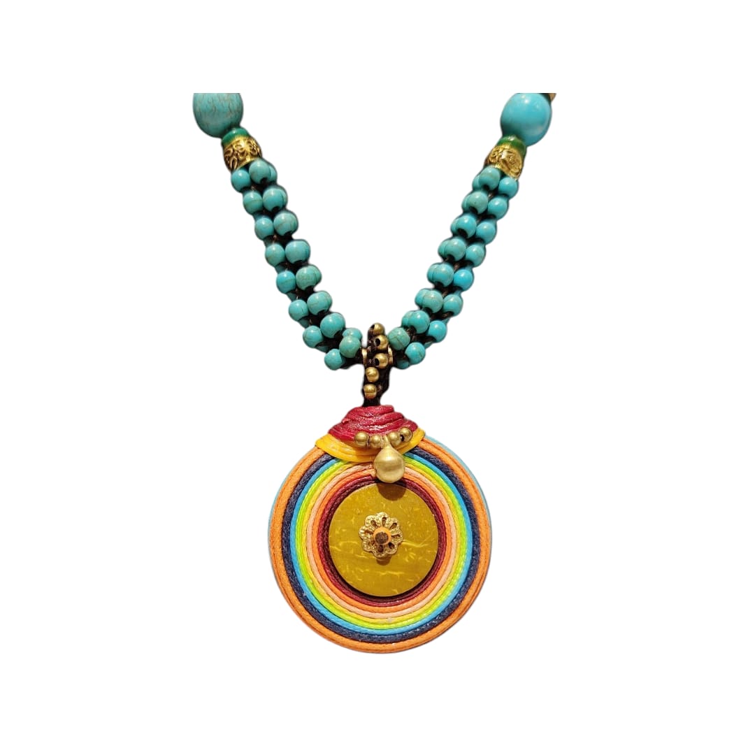 Collar Lamai color Amarillo