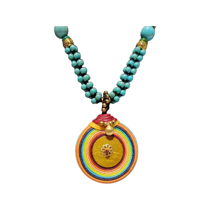 Collar Lamai color Amarillo