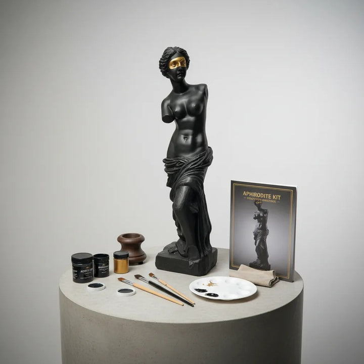 Venus De Milo XL Negro con antifaz dorado