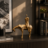 Hombre en Caballo de Hierro color bronce