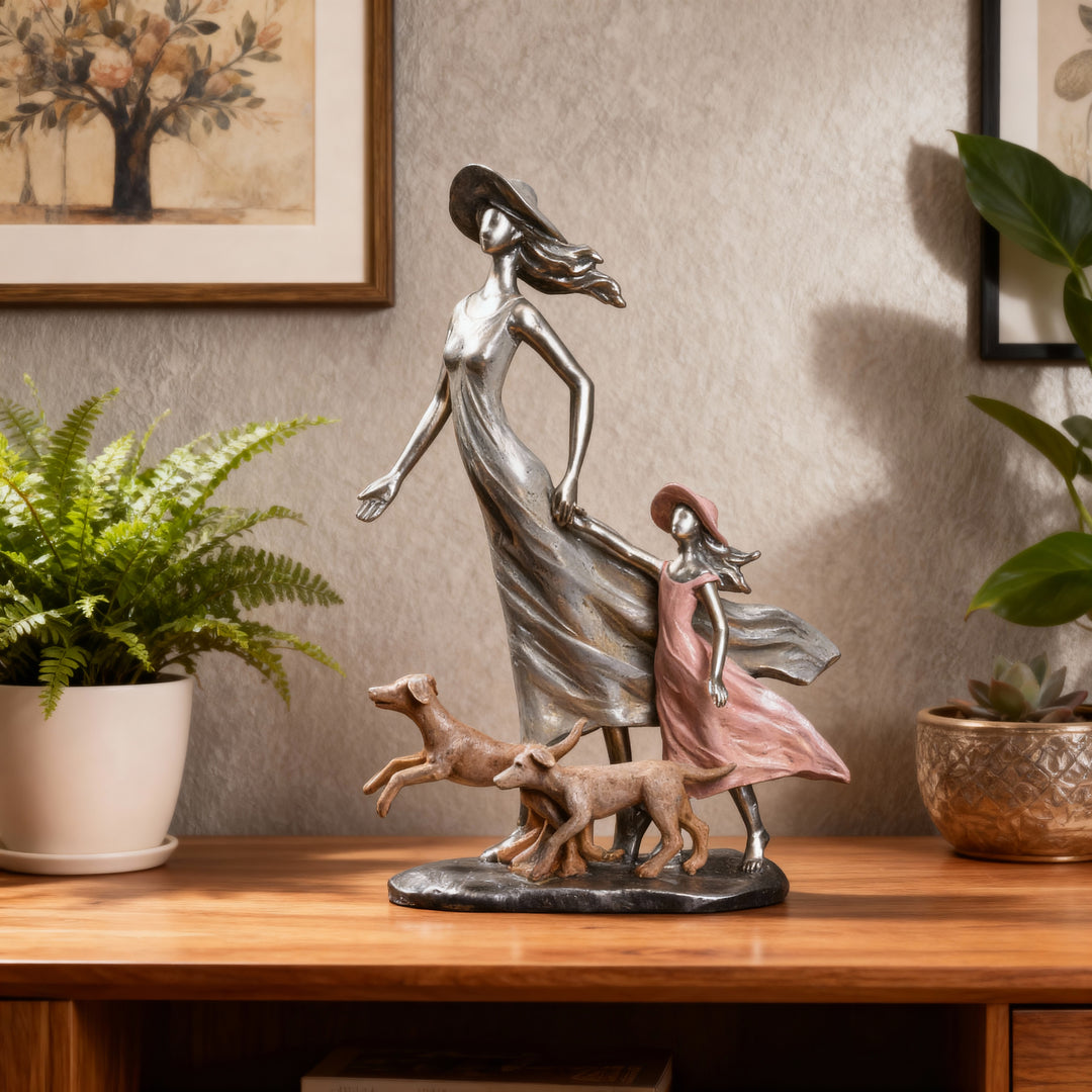 Familia Madre-Niña y Perros