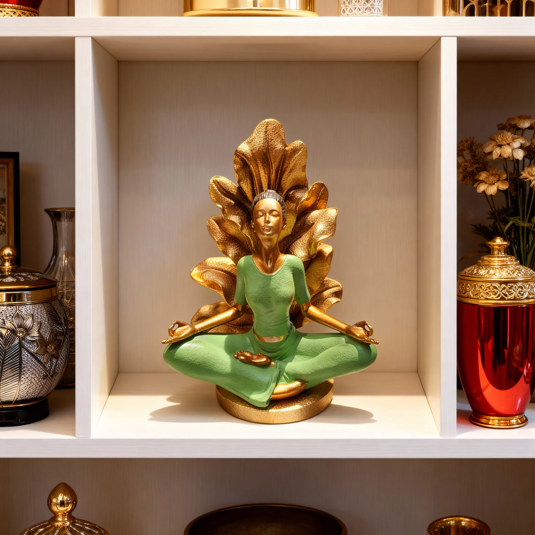 Mujer en postura Yoga