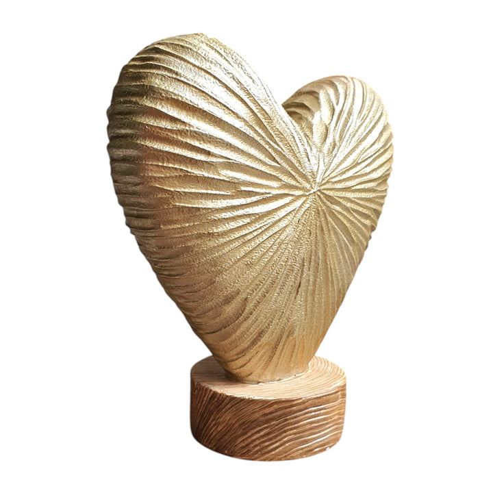 Corazon sobre base color Dorado M