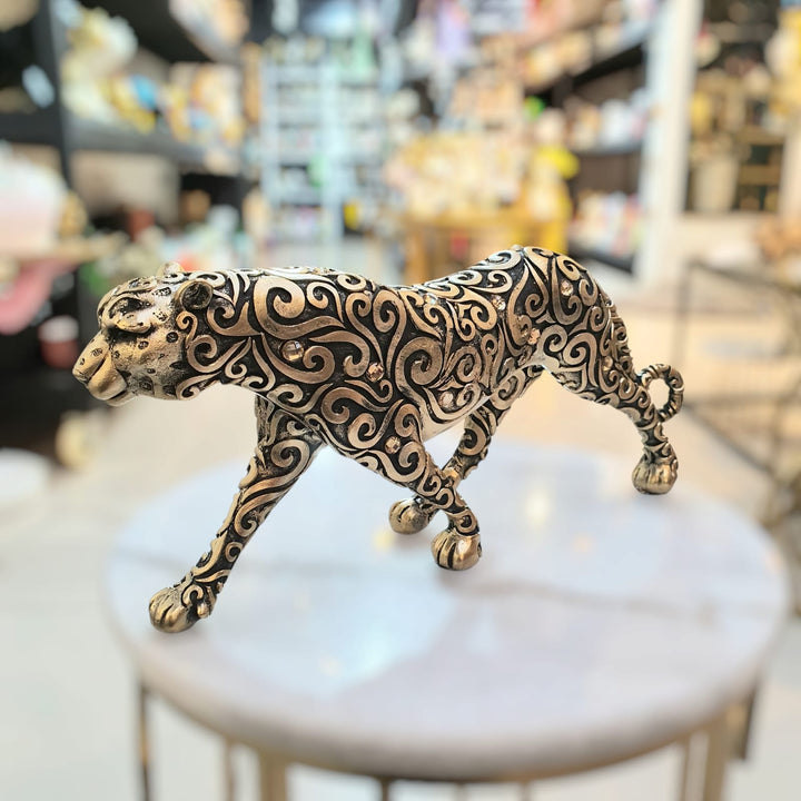 Leopardo color Dorado con Negro