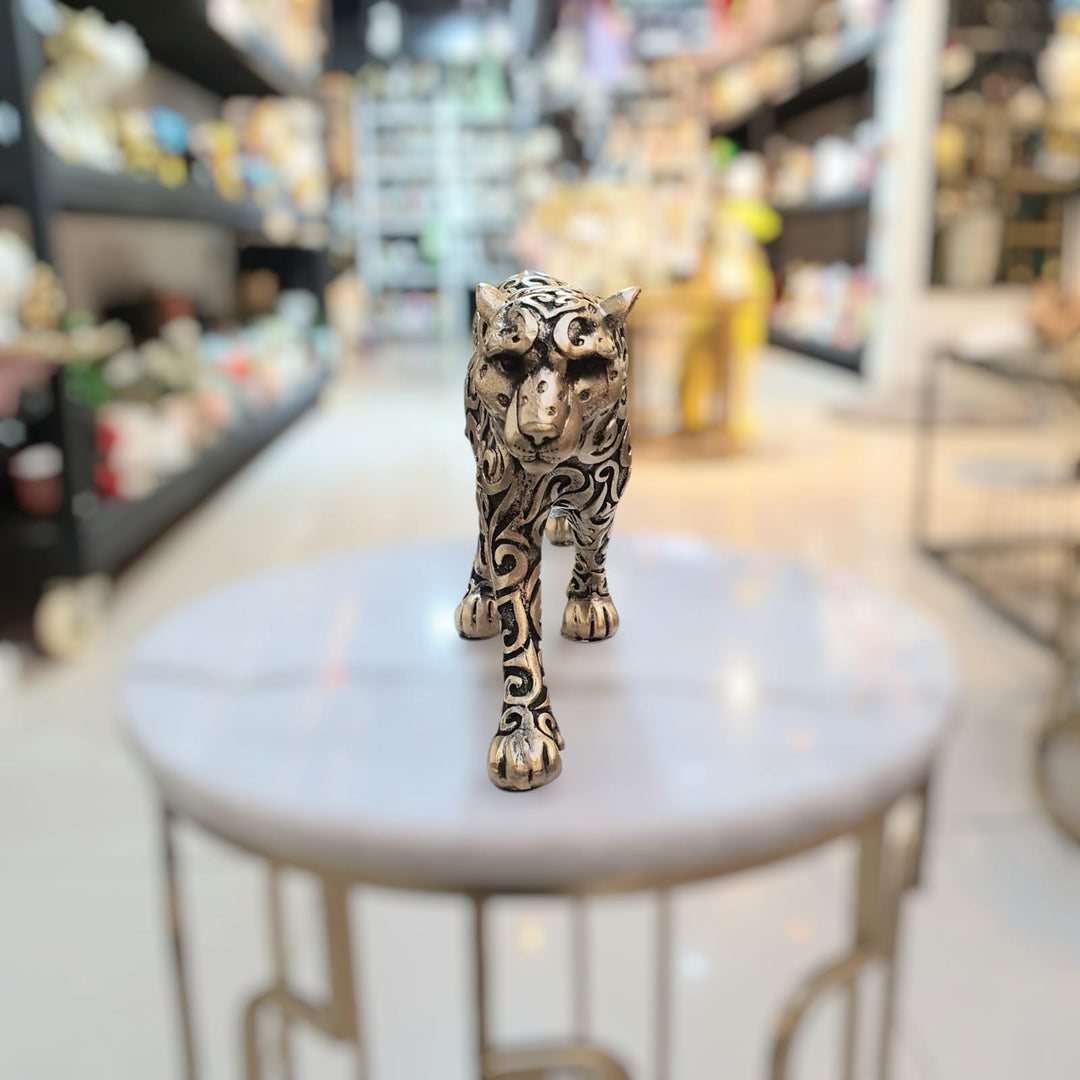 Leopardo color Dorado con Negro