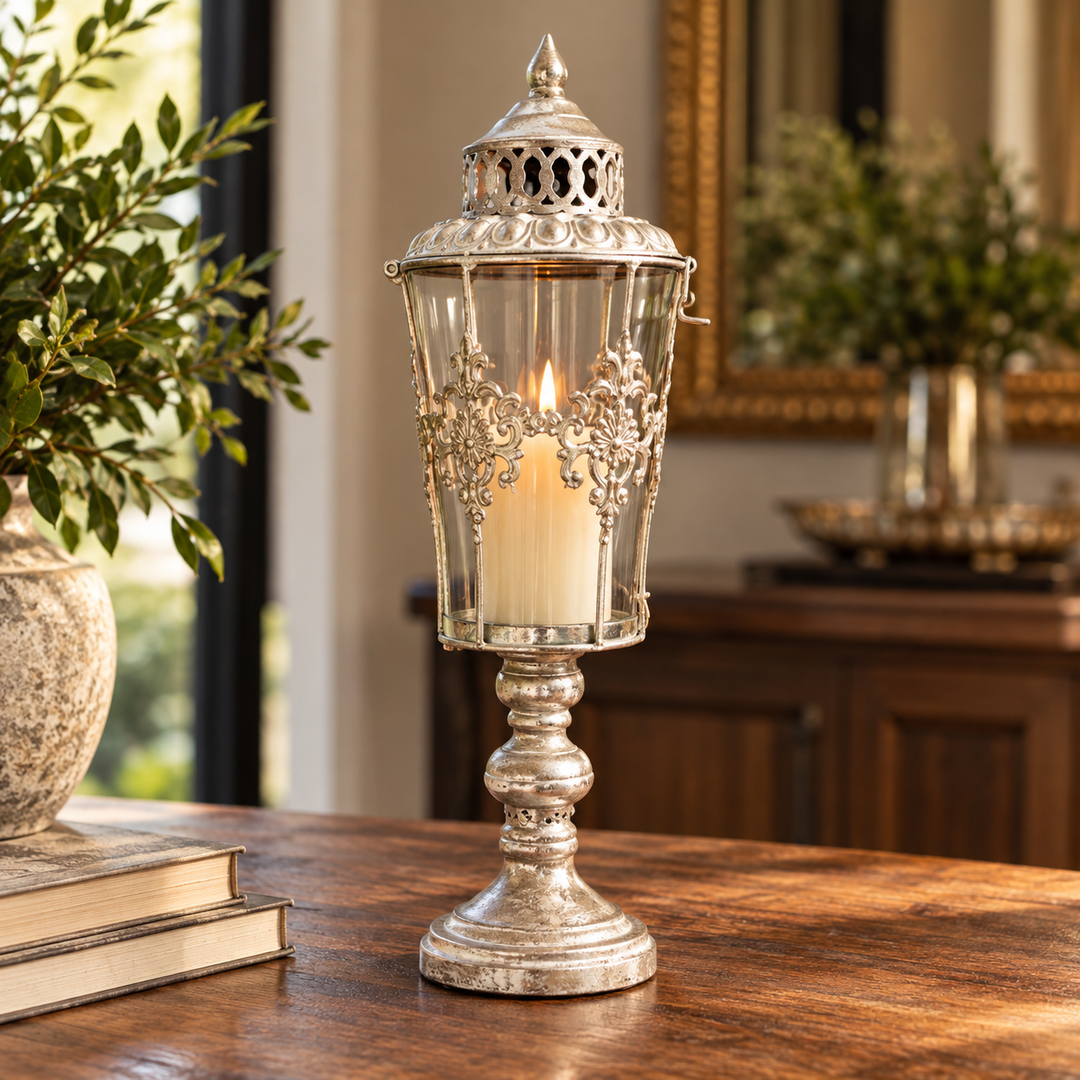Candelabro farol plateado envejecido 6J7043 con cristal en comedor elegante