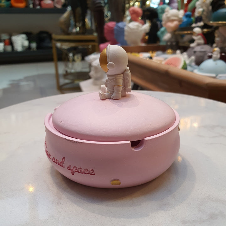 Cenicero Astronauta Rosado CASONA DECO Ceniceros