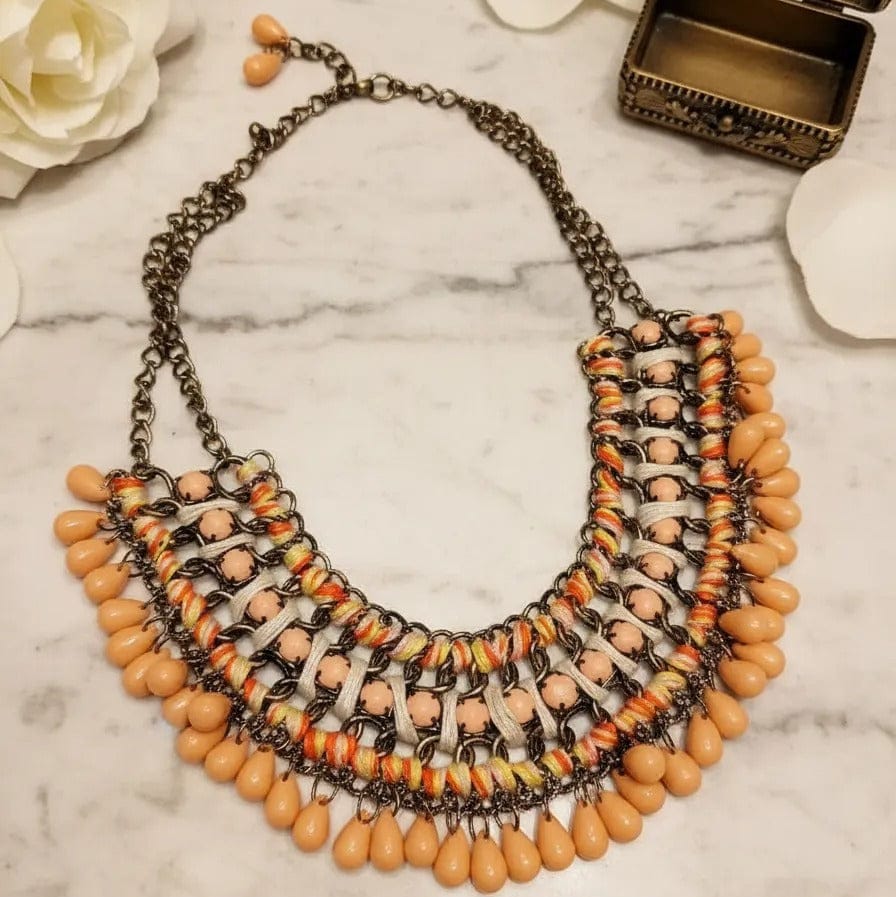Collar Amira naranjo CASONA DECO collares