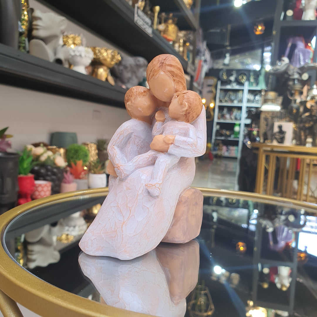 Familia Mamá dos hijos CASONA DECO decoracion