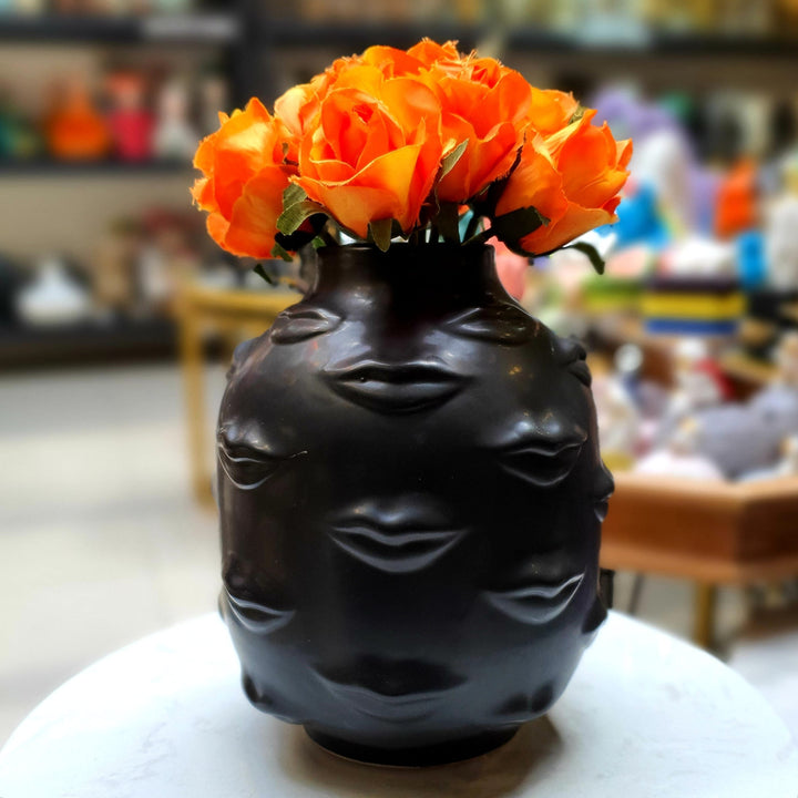 Florero Labios Negro CASONA DECO decoracion