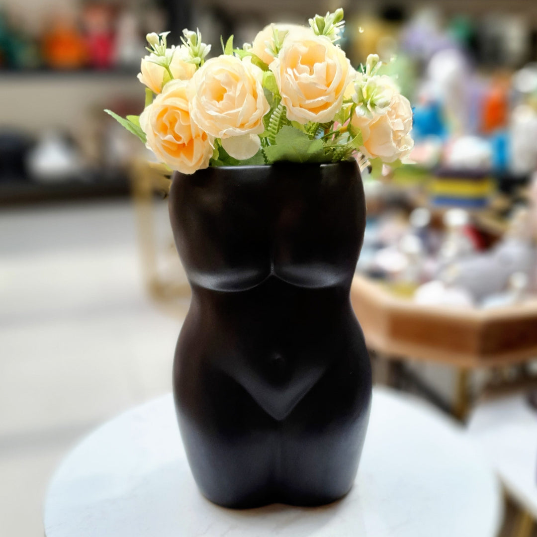 Florero Silueta Femenina Negro CASONA DECO decoracion