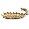 Hojas con lagartija dorado