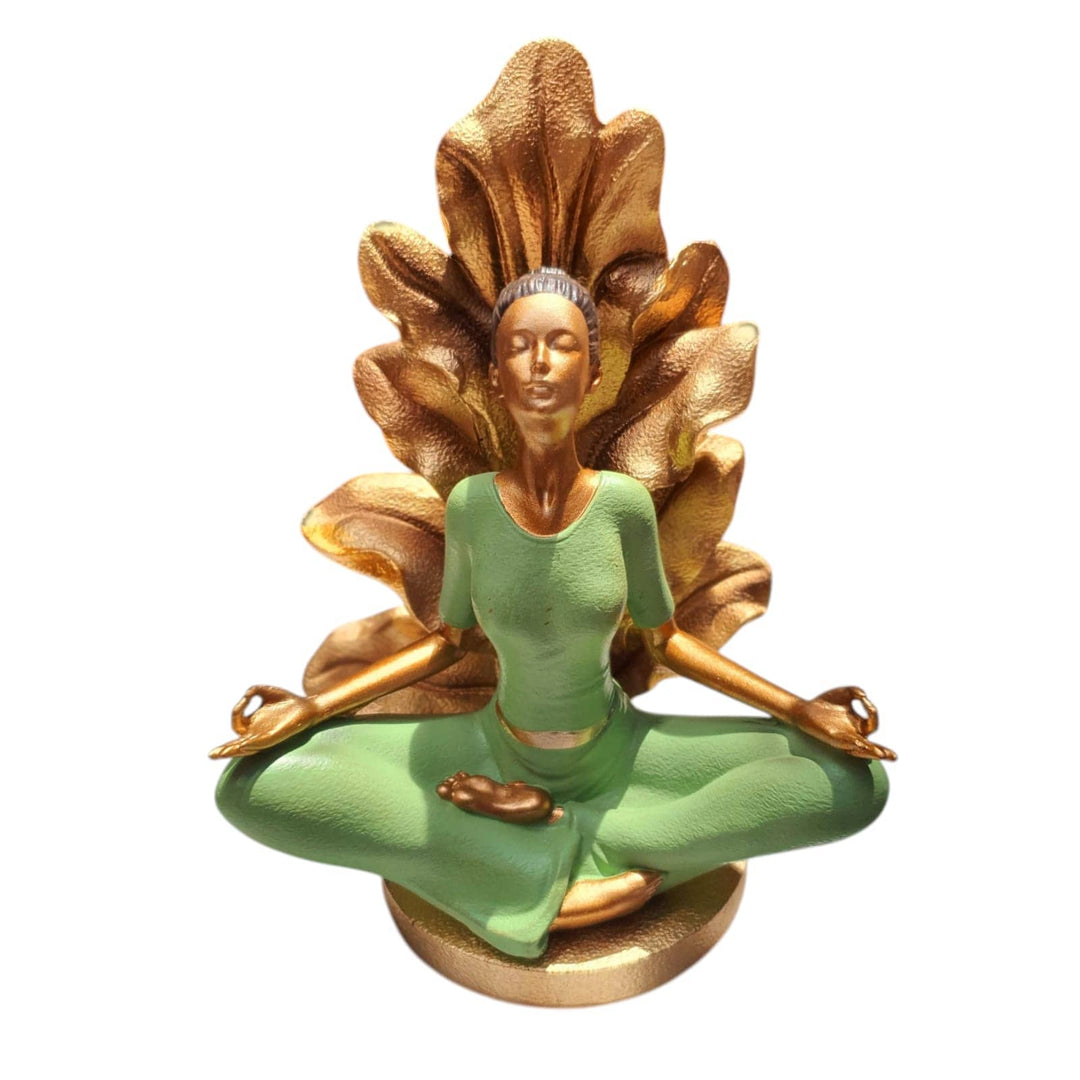 Mujer en postura Yoga CASONA DECO decoracion