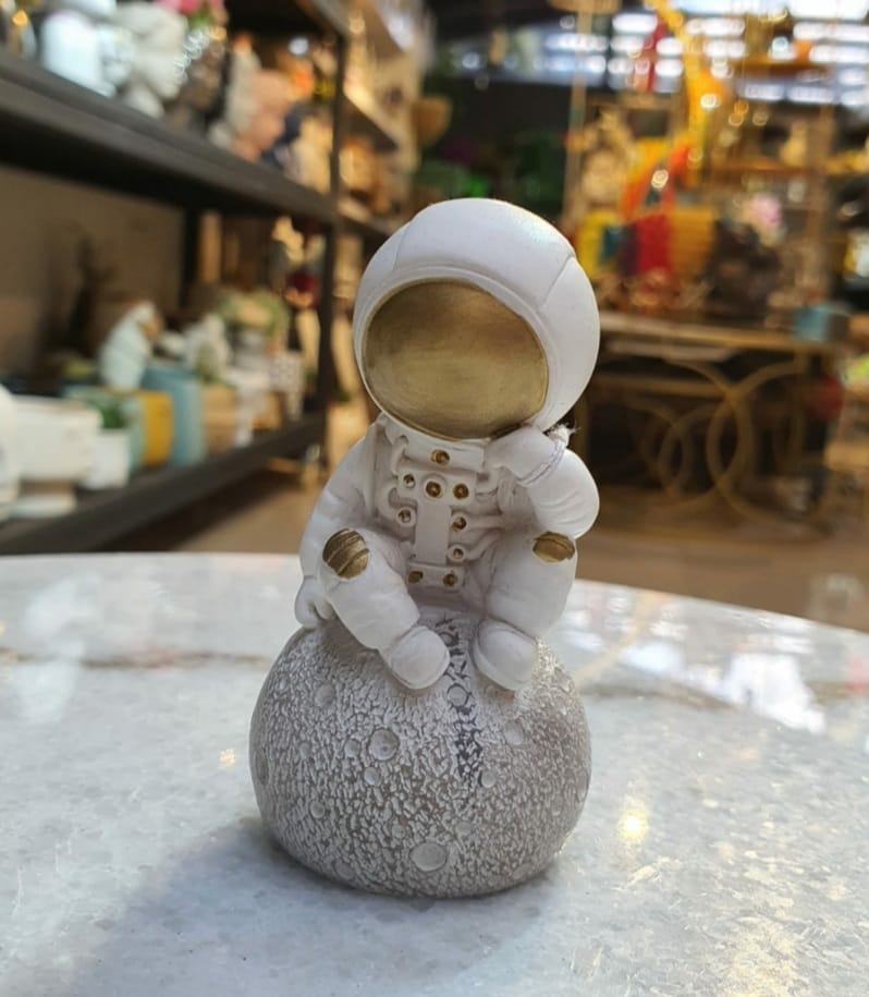 Mini Astronauta Pensando CASONA DECO