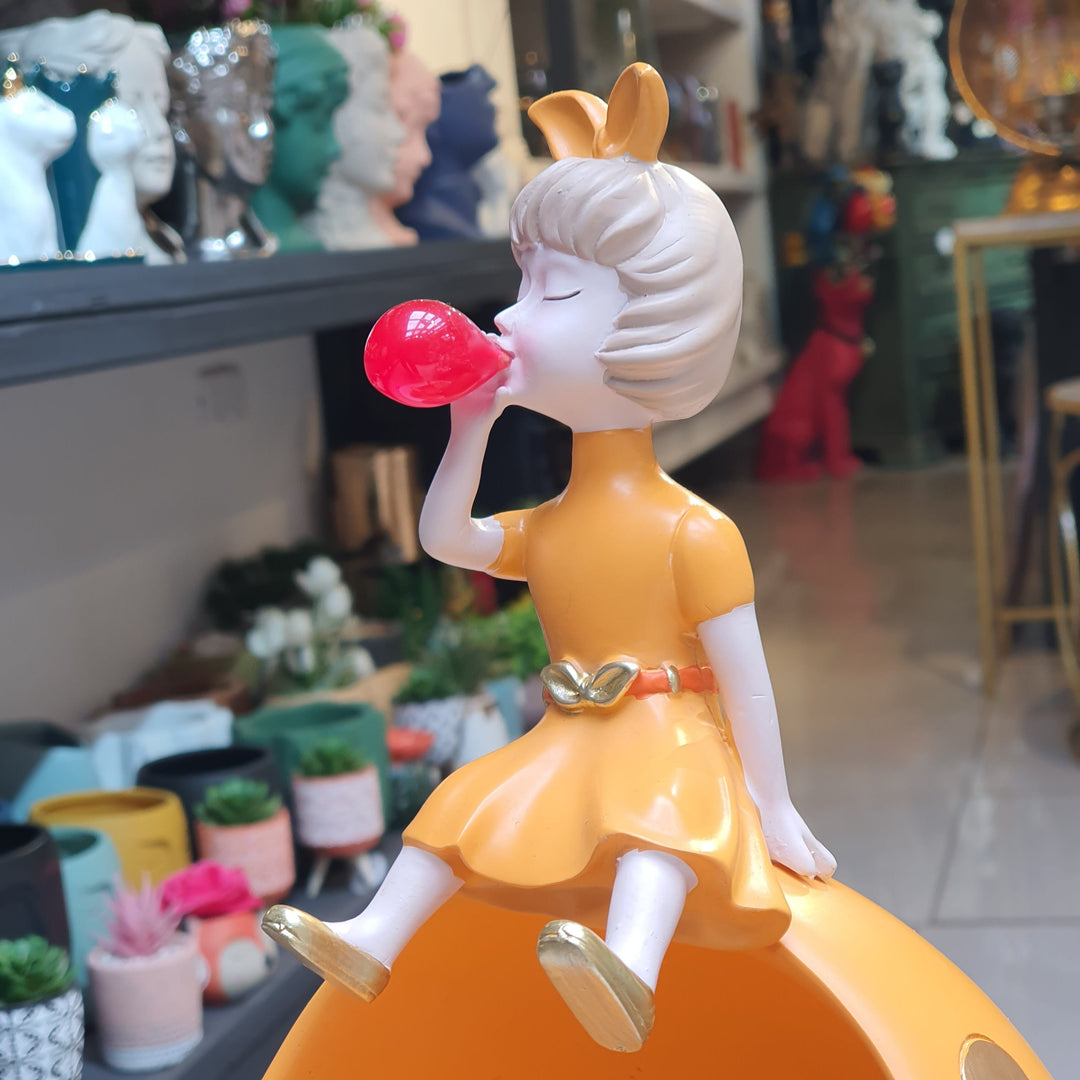 Muñeca bubble mostaza CASONA DECO