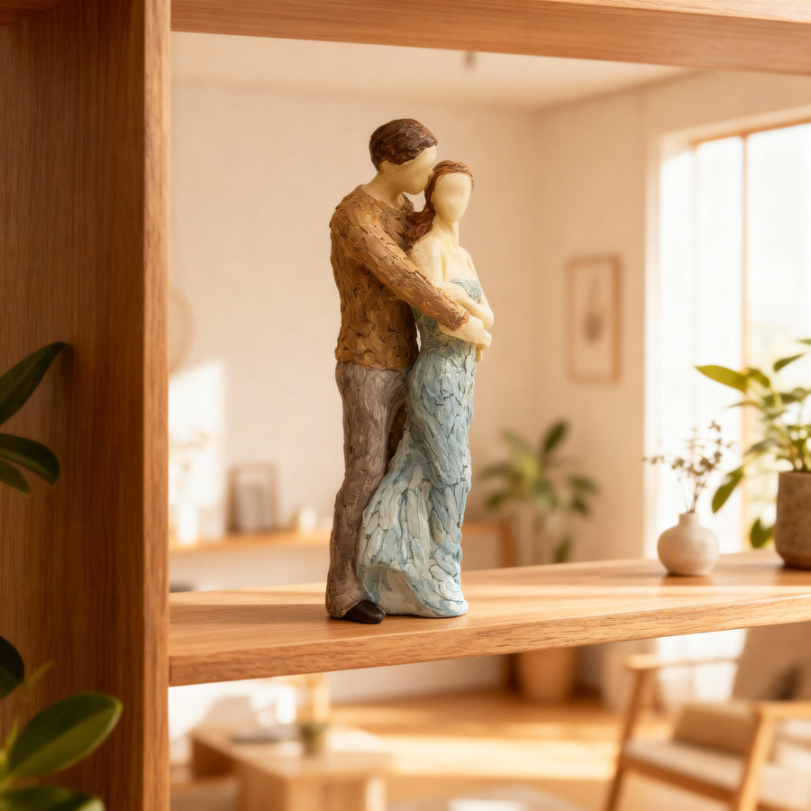 Pareja Abrazada 6639-2245 CASONA DECO