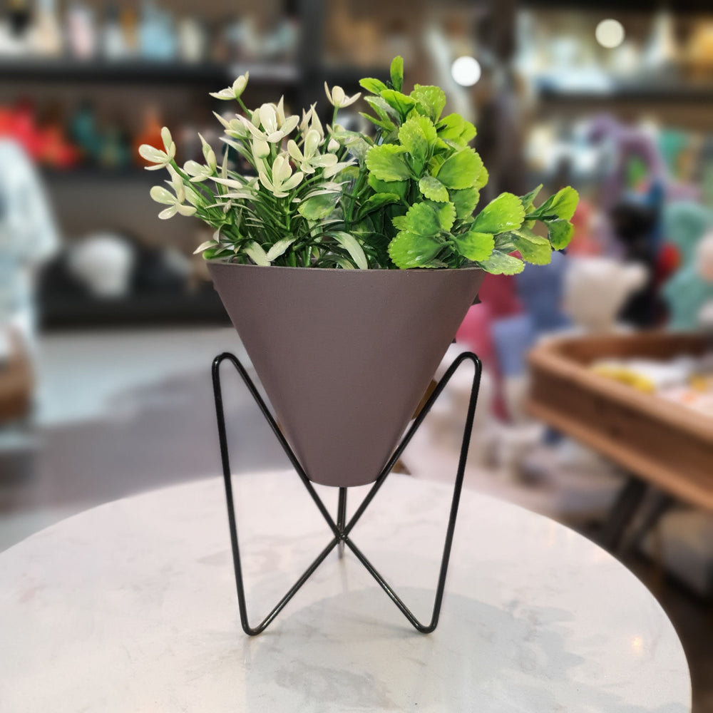 Maceta Cono Mini color morado CASONA DECO decoracion