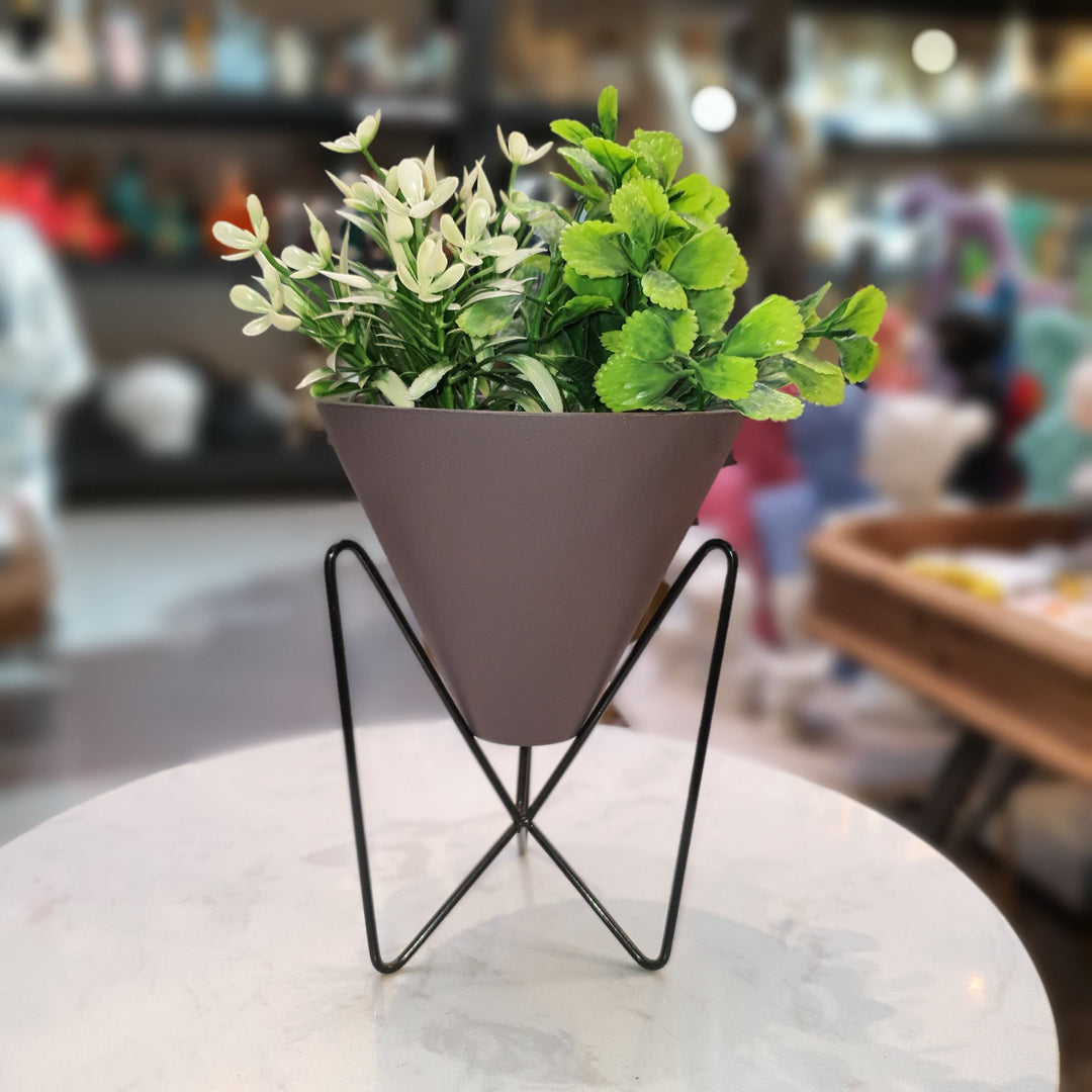 Maceta Cono Mini color morado CASONA DECO decoracion