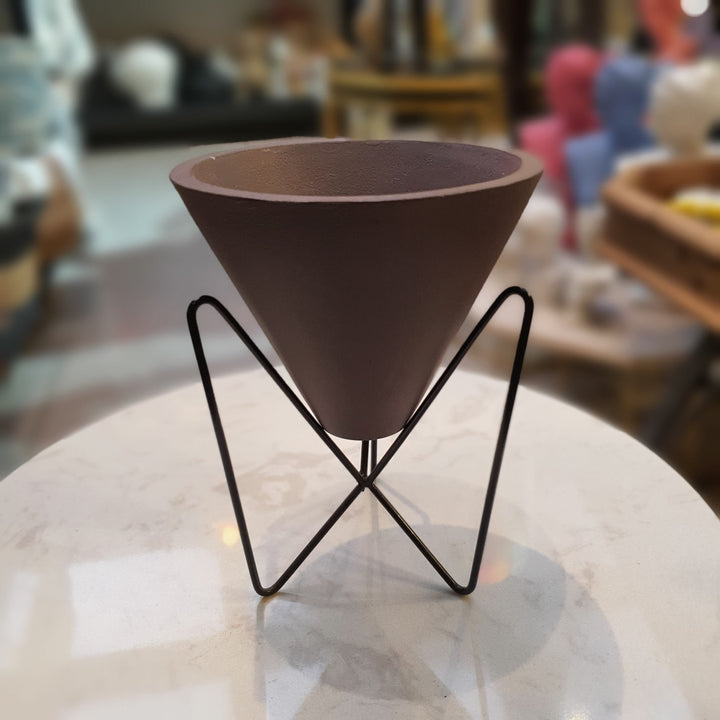 Maceta Cono Mini color morado CASONA DECO decoracion