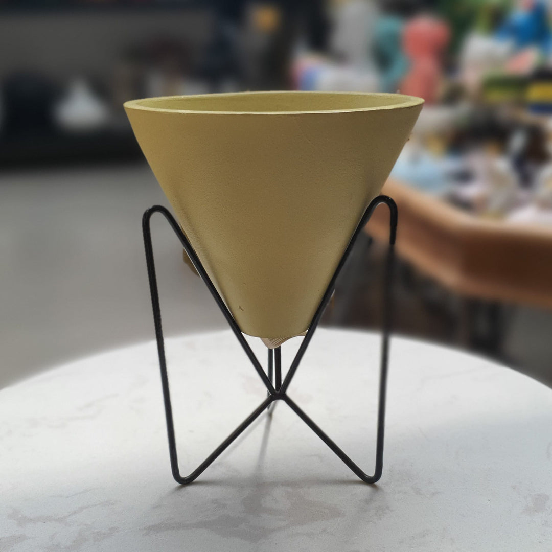 Maceta Cono Mini color mostaza CASONA DECO decoracion