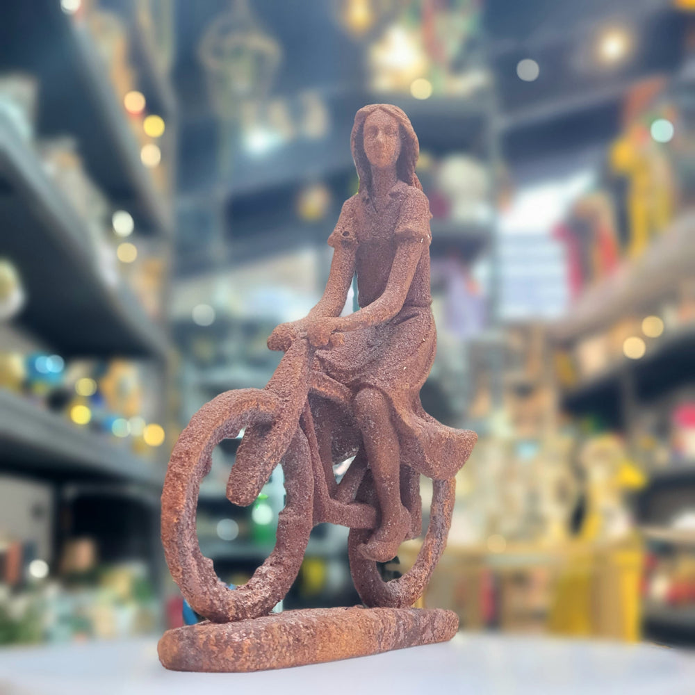 Mujer En Bicicleta Oxi CASONA DECO decoracion
