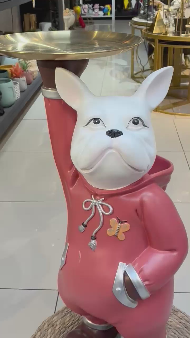 Perro Bulldog francés con bandeja