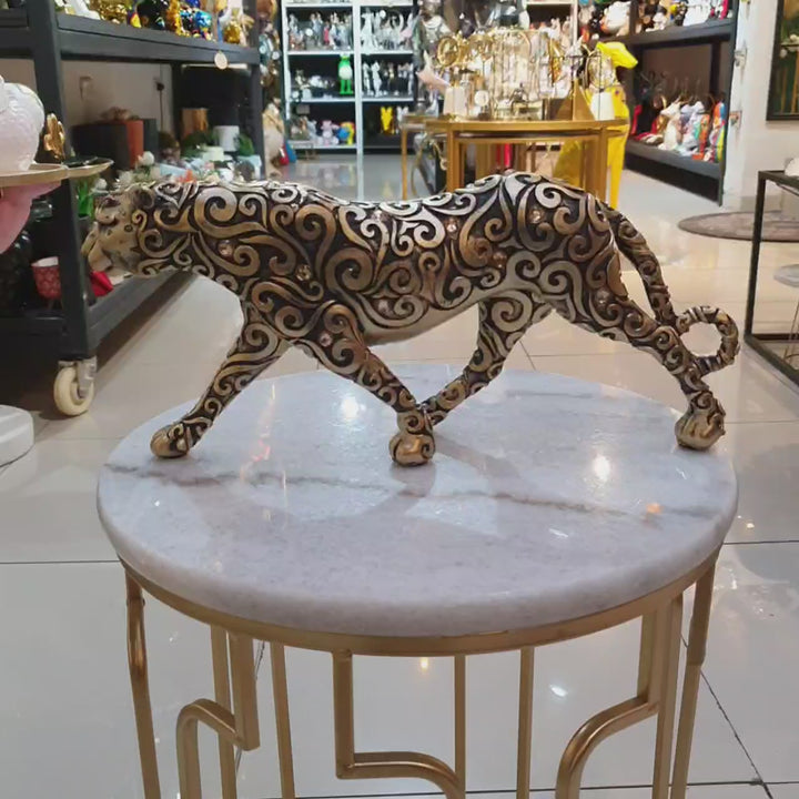 Leopardo color Dorado con Negro