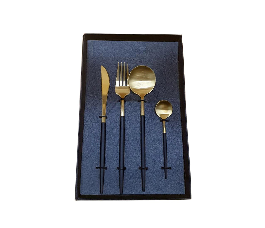 Cubiertos 4 color Negro con dorado CASONA DECO cocina